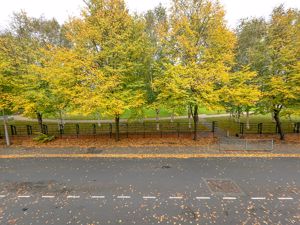 Photo 1- click for photo gallery